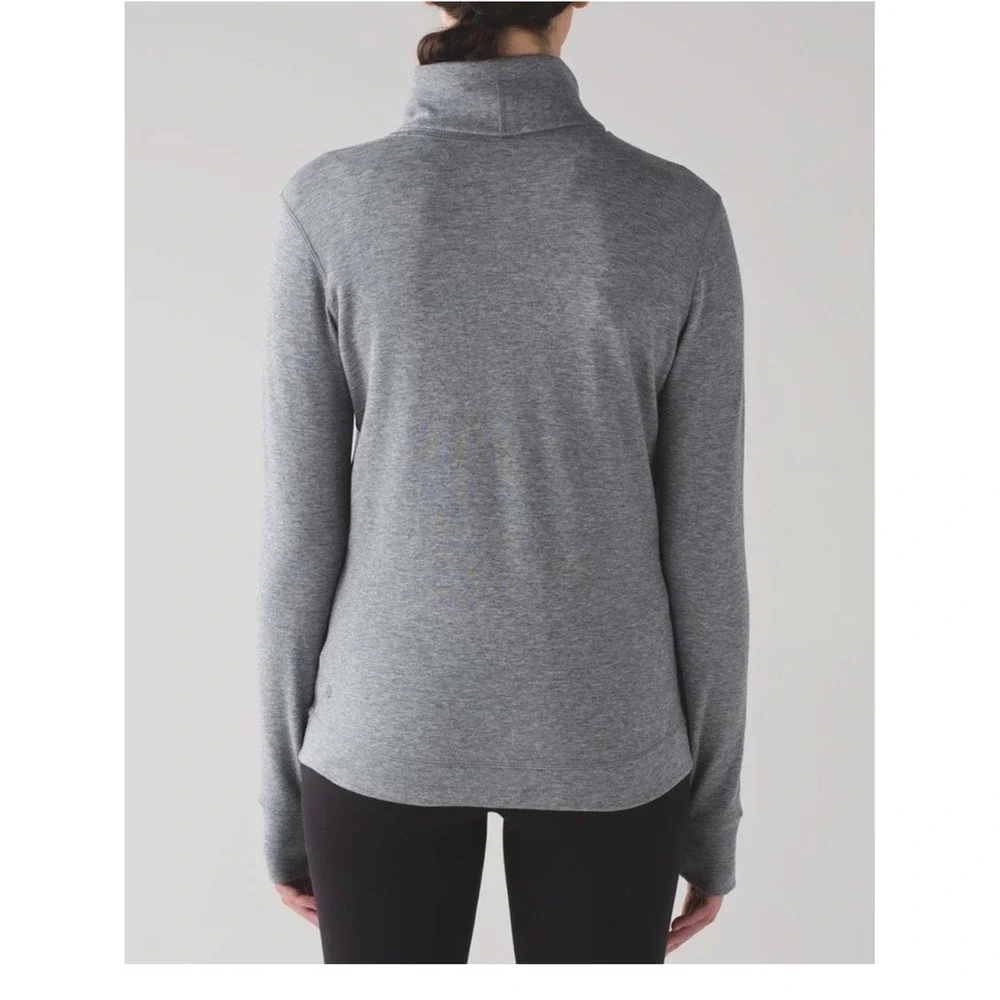 Lululemon Double Up Reversible Turtleneck Top Women's 10 Grey